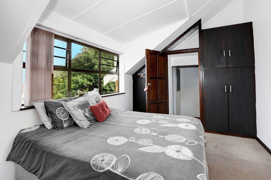 6 Bedroom Property for Sale in De Tijger Western Cape